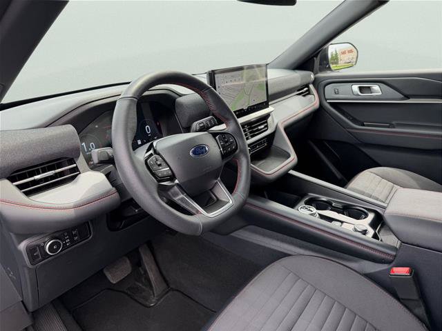 Certified 2026 Ford Explorer ST-Line AWD/4WD image 11