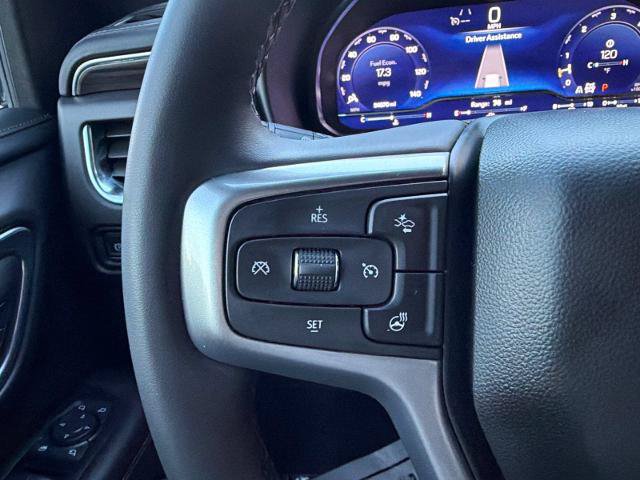 Used 2024 Chevrolet Tahoe Z71 w/ Luxury Package AWD/4WD image 18