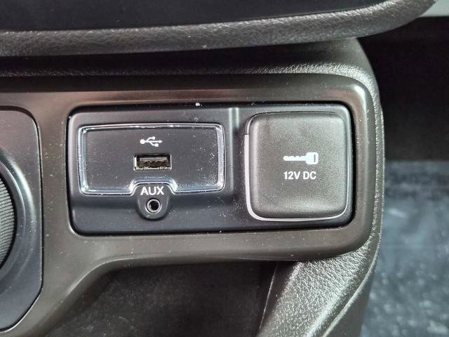 Used 2023 Jeep Renegade Latitude image 20