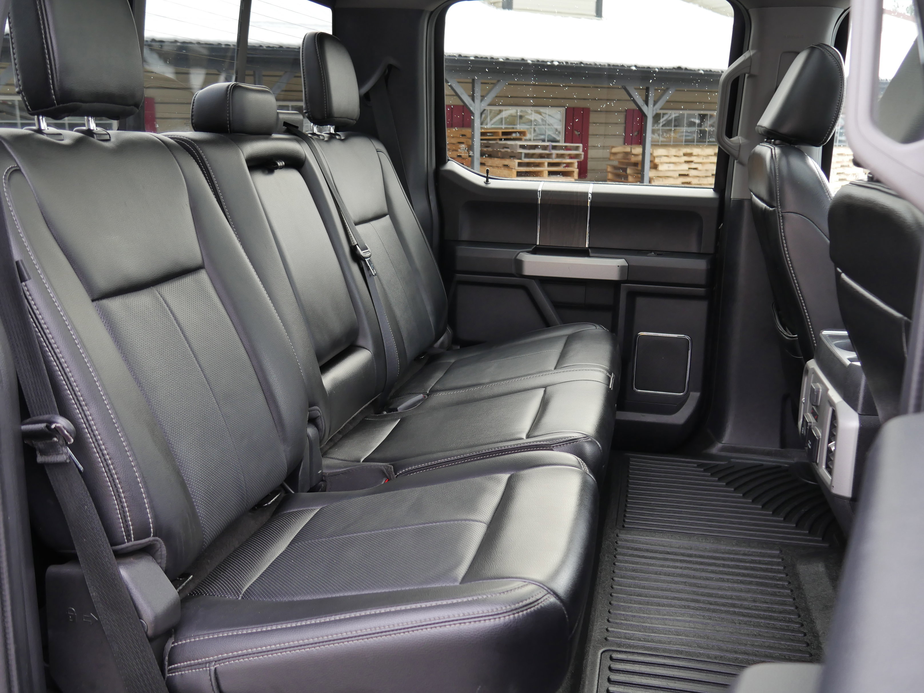 Certified 2021 Ford F350 Lariat image 34