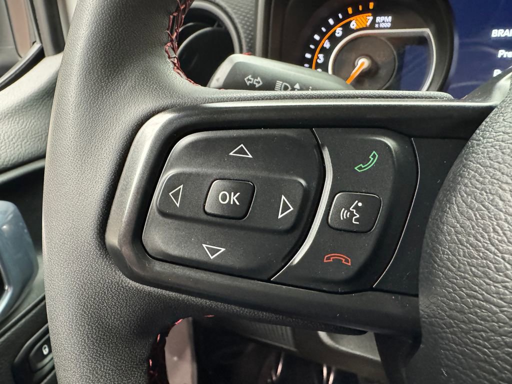 Used 2024 Jeep Wrangler Unlimited Rubicon AWD/4WD image 24