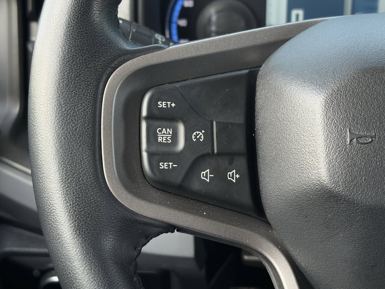 Certified 2024 Ford Bronco Black Diamond AWD/4WD image 16