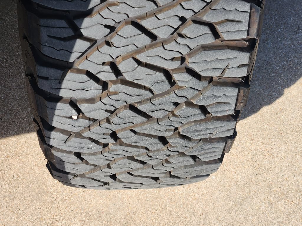 Used 2021 GMC Sierra 1500 Elevation RWD image 11