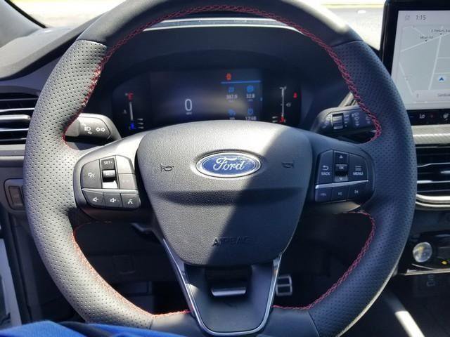 Certified 2023 Ford Escape ST-Line w/ Tech Pack #1 AWD/4WD image 26