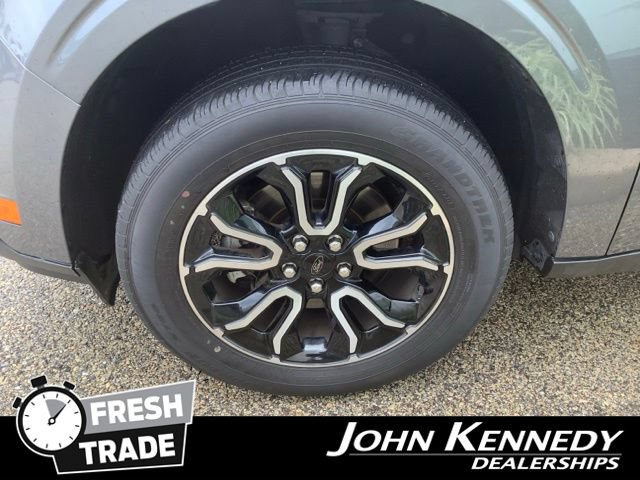 Certified 2022 Ford Maverick Lariat w/ Lariat Luxury Package AWD/4WD image 34