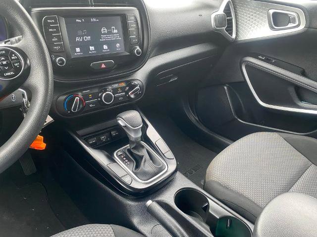 Used 2021 Kia Soul LX FWD image 23