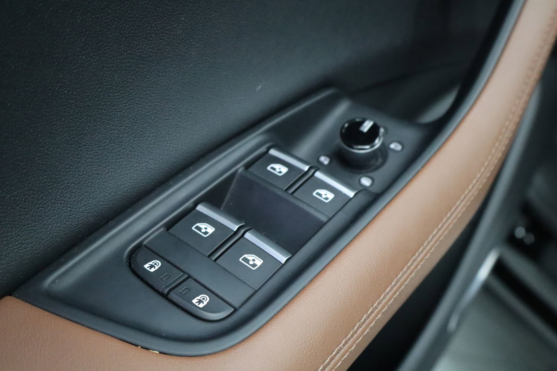 Used 2023 Audi Q8 Premium Plus w/ Premium Plus Package image 14