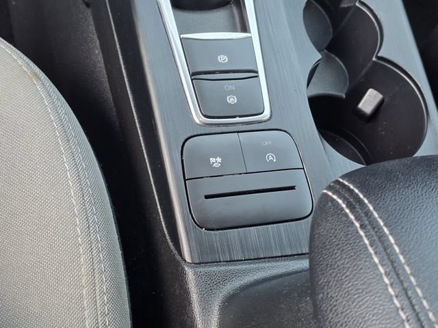 Certified 2022 Ford Escape SE FWD image 22