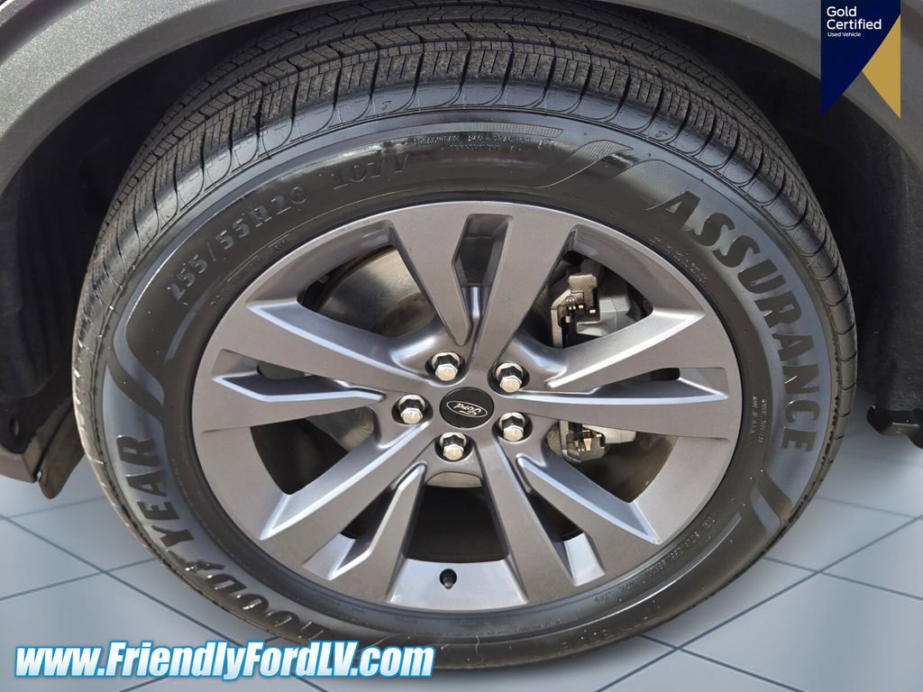 Certified 2022 Ford Explorer XLT image 7