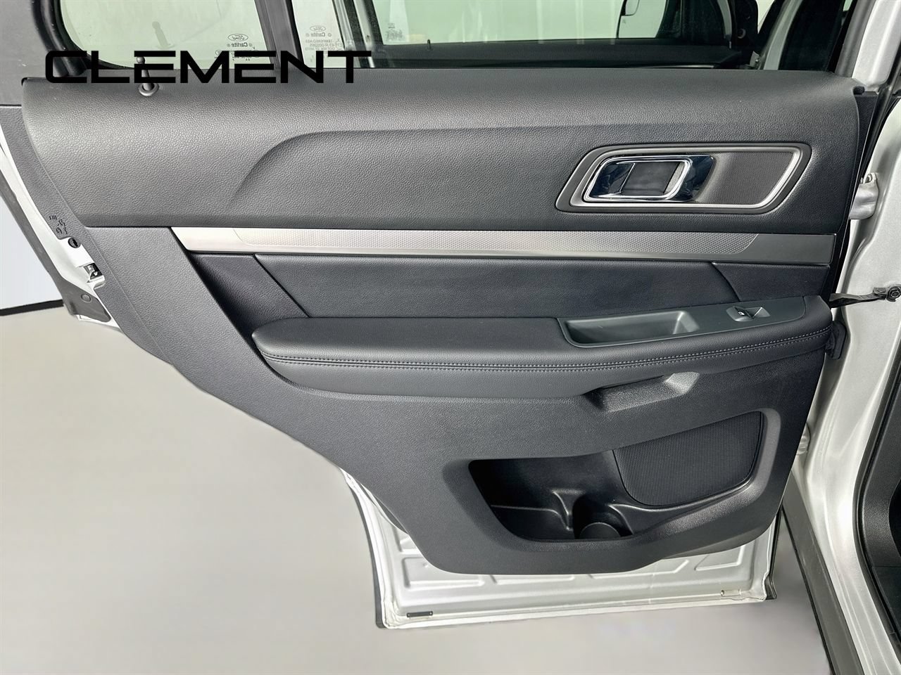 Certified 2019 Ford Explorer XLT FWD image 29