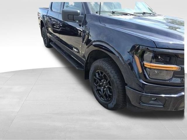 Certified 2025 Ford F150 XLT w/ Equipment Group 301A Standard AWD/4WD image 10