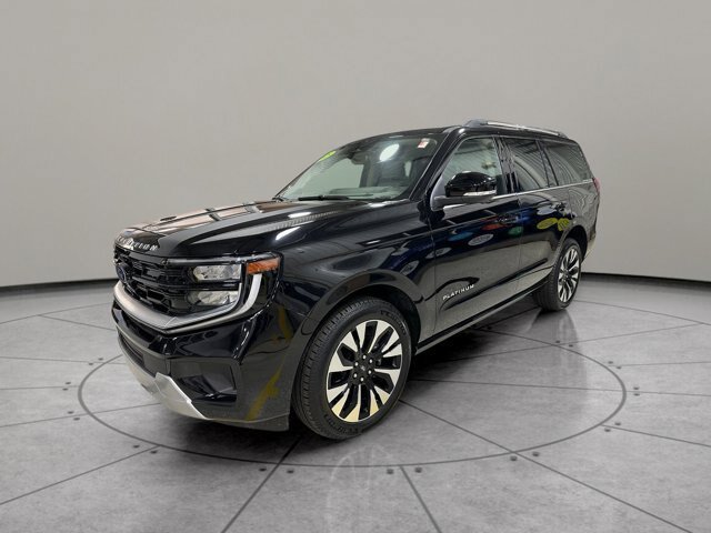 Certified 2025 Ford Expedition Platinum w/ Driver's Package AWD/4WD image 7