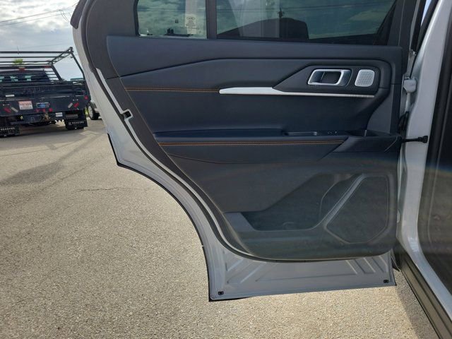 Certified 2026 Ford Explorer Tremor w/ Tremor Ultimate Package AWD/4WD image 14
