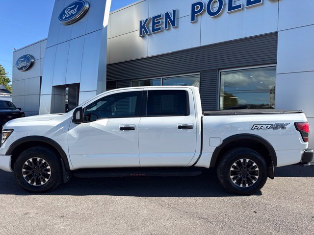 Used 2024 Nissan Titan PRO-4X w/ Pro-4x Convenience Package AWD/4WD image 9