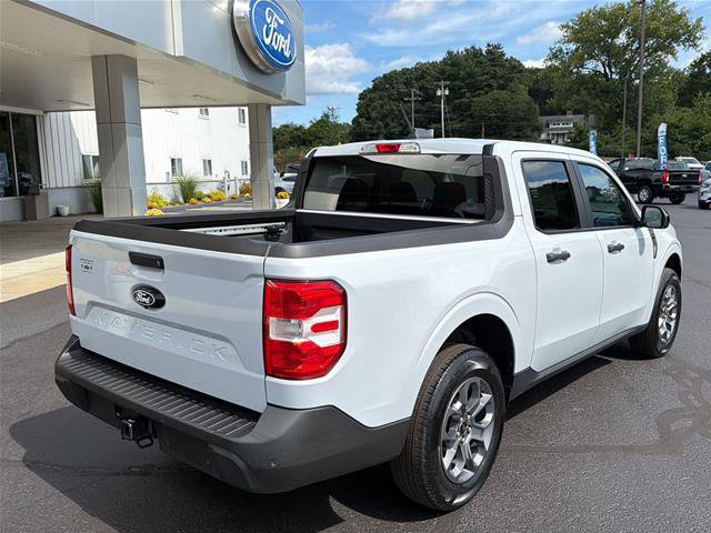 Certified 2025 Ford Maverick XLT w/ Equipment Group 301A AWD/4WD image 7