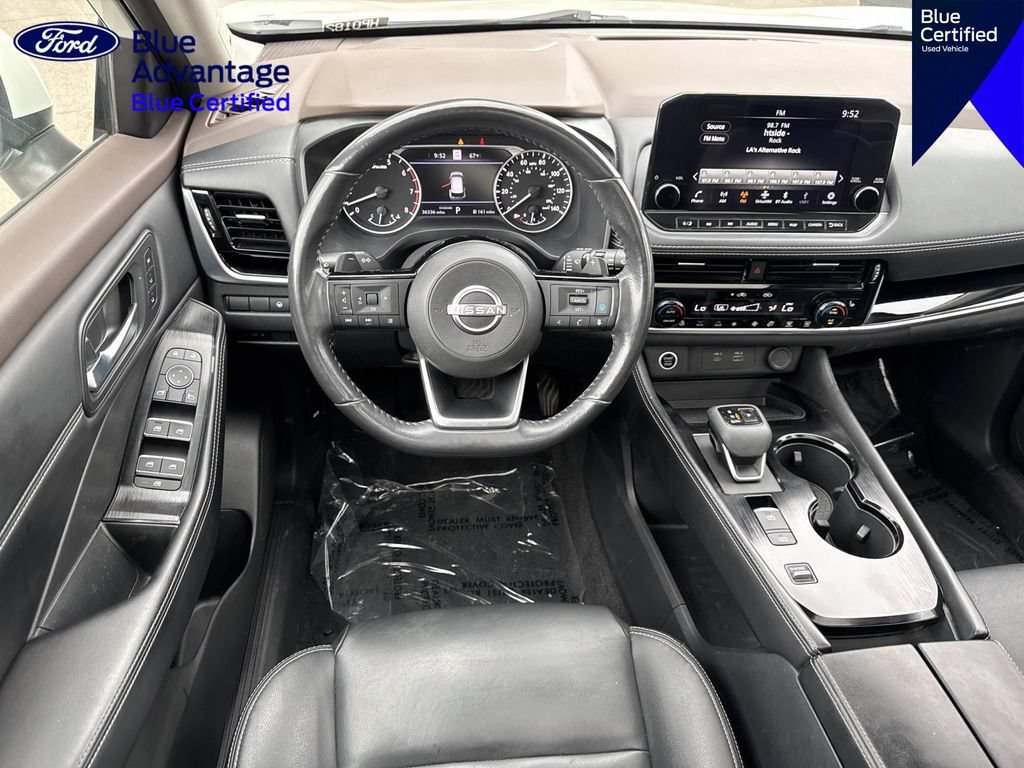 Used 2023 Nissan Rogue SL w/ SL Premium Package FWD image 9