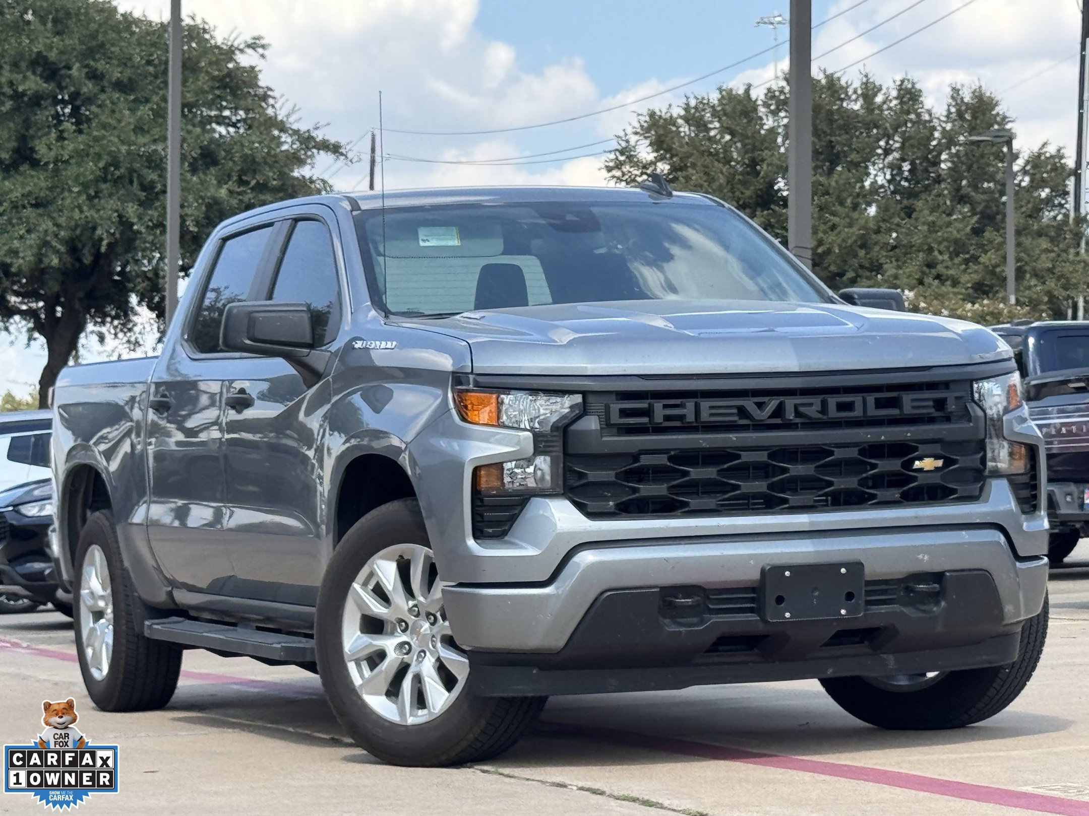 Used 2026 Chevrolet Silverado 1500 Custom RWD image 2