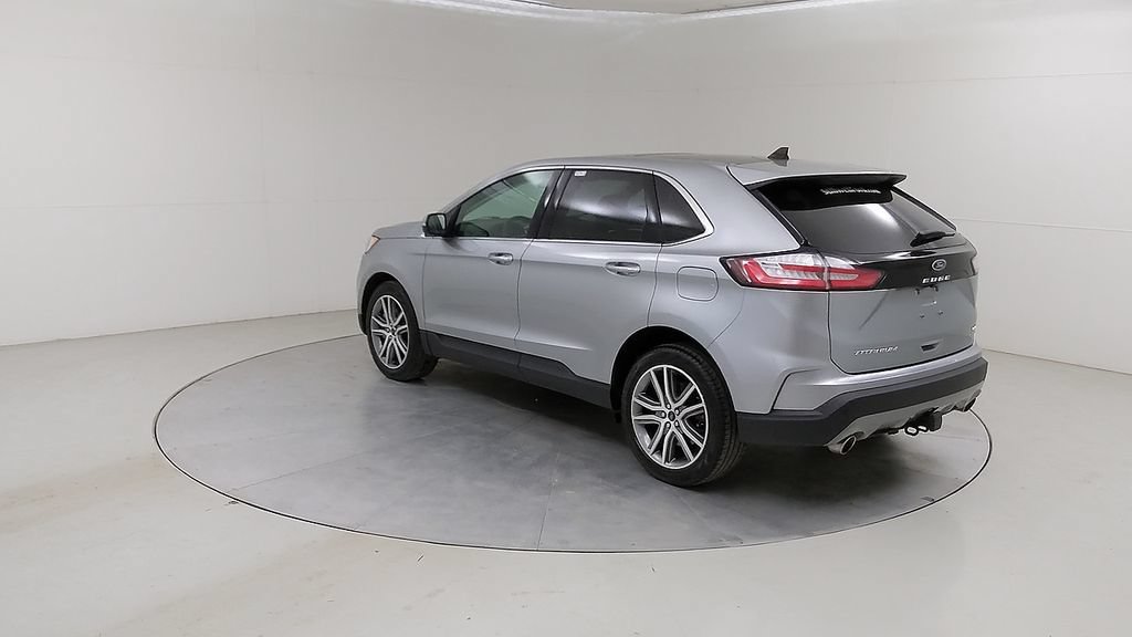 Certified 2024 Ford Edge Titanium w/ Equipment Group 301A AWD/4WD image 17