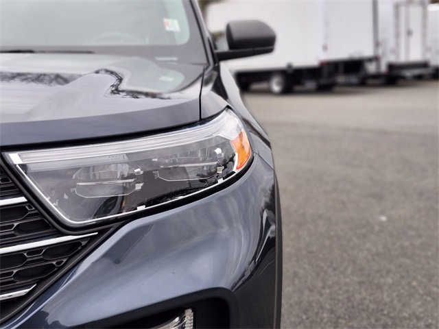 Certified 2022 Ford Explorer XLT w/ Equipment Group 202A image 10