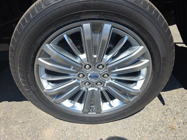 Certified 2024 Ford F150 Platinum w/ Equipment Group 703A Plus AWD/4WD video 2