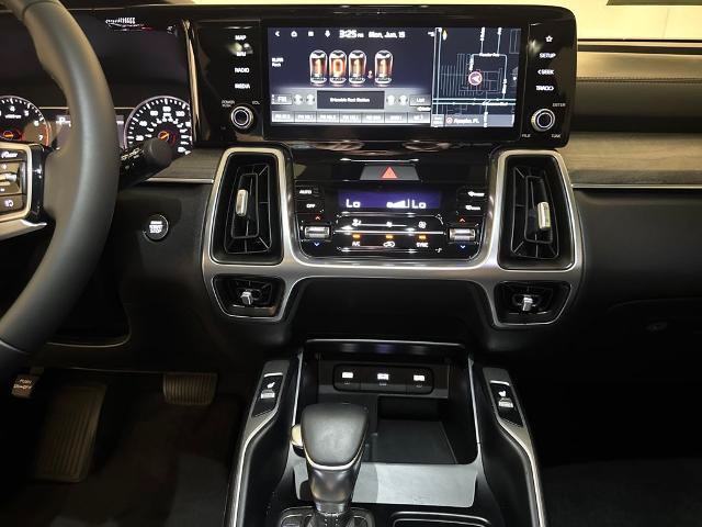 Used 2022 Kia Sorento S w/ Panoramic Sunroof Package AWD/4WD image 25