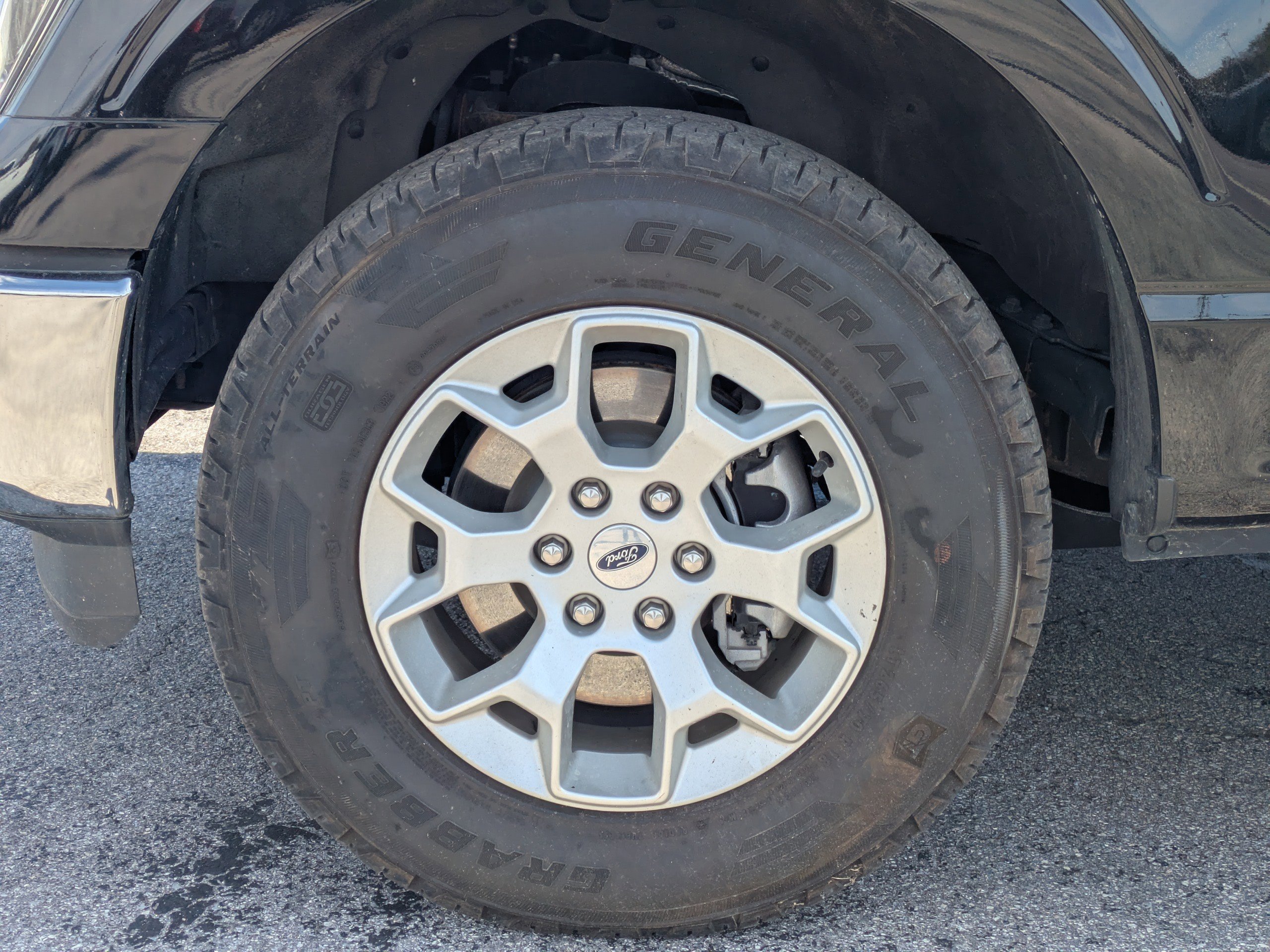 Certified 2022 Ford F150 XLT w/ Equipment Group 301A Mid image 10