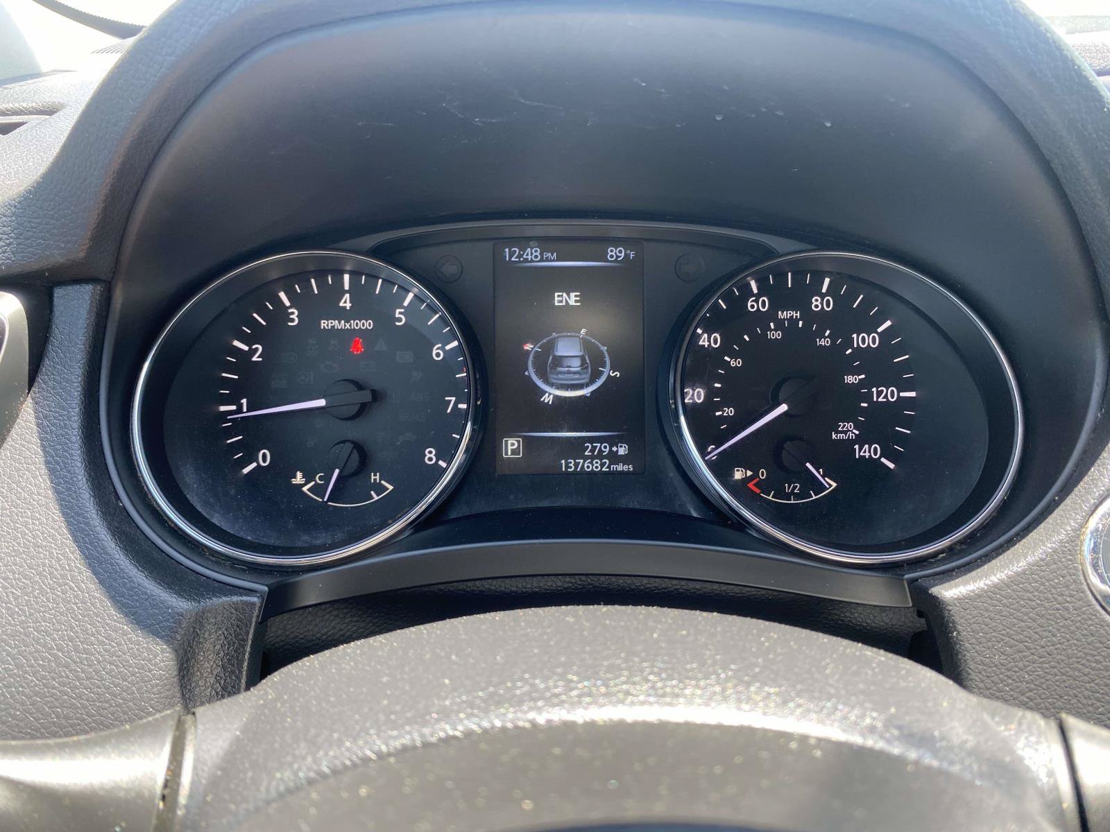 Used 2017 Nissan Rogue SV w/ SV Premium Package FWD image 22