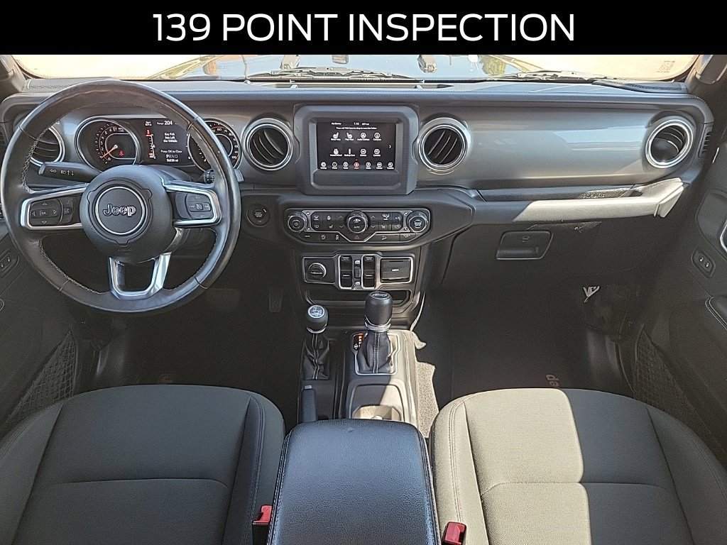 Used 2018 Jeep Wrangler Unlimited Sahara w/ Cold Weather Group AWD/4WD image 8