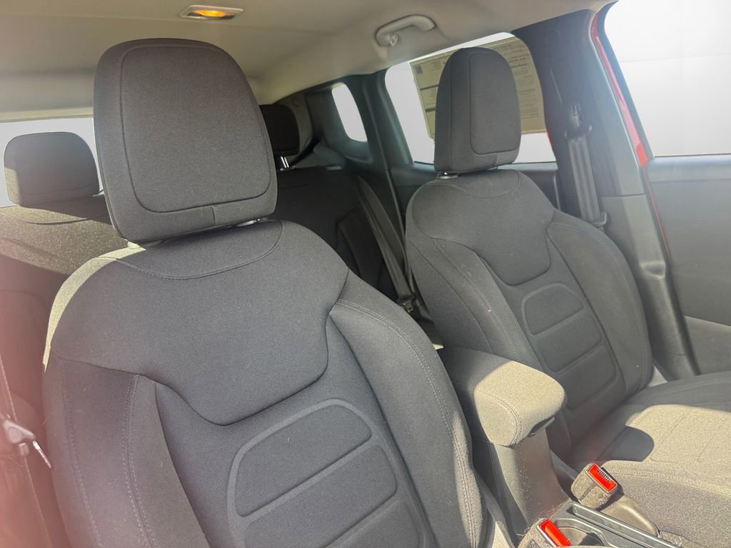 Used 2020 Jeep Renegade Latitude w/ Popular Equipment Group image 15