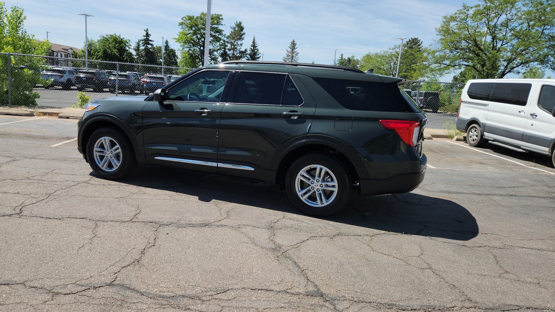 Certified 2023 Ford Explorer XLT w/ Equipment Group 202A AWD/4WD image 6