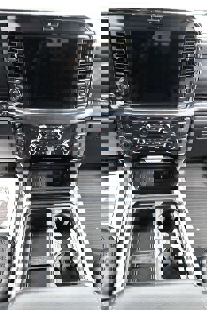 Certified 2025 Ford F350 Lariat w/ Lariat Ultimate Package AWD/4WD image 22