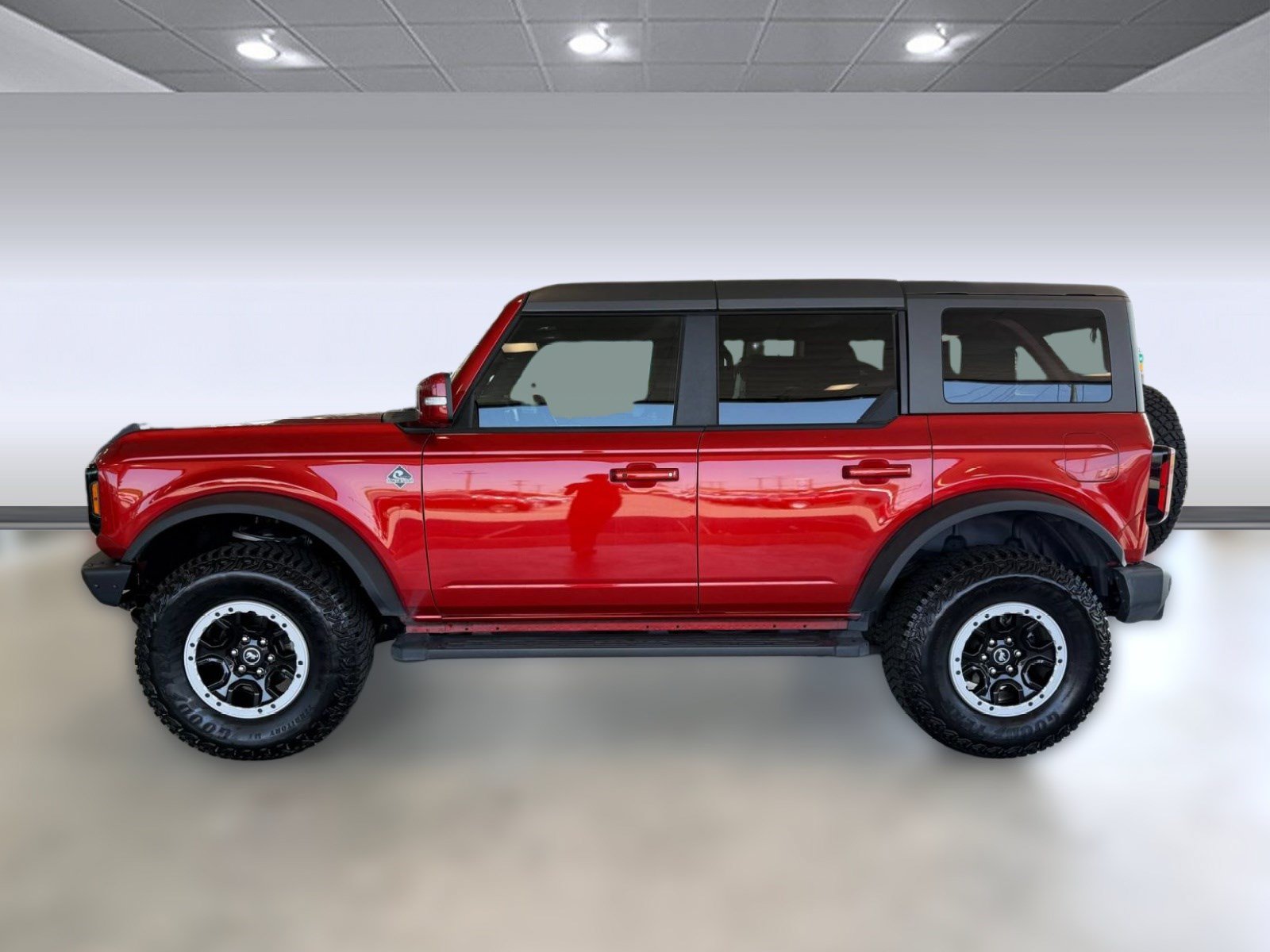 Certified 2023 Ford Bronco Outer Banks w/ Sasquatch Package AWD/4WD image 2
