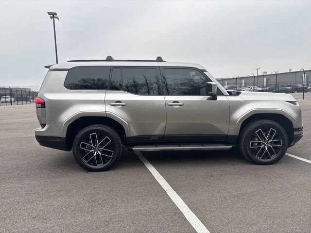 Used 2024 Lexus GX 550 image 5