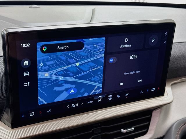 Certified 2025 Ford Explorer Active AWD/4WD image 15