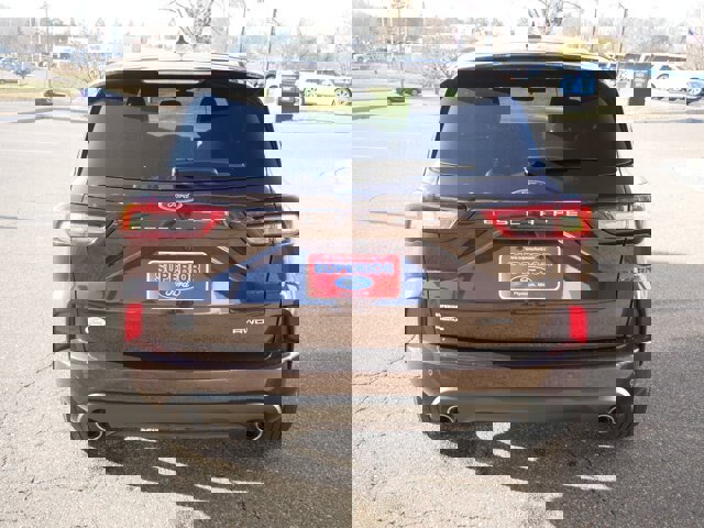 Certified 2023 Ford Escape ST-Line Select w/ Tech Pack #2 image 4