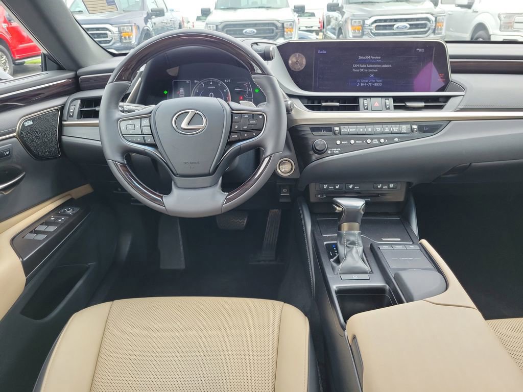 Used 2019 Lexus ES 350 w/ Premium Package FWD image 12