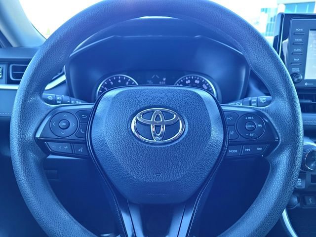 Used 2020 Toyota RAV4 XLE w/ All Weather Liner Package FWD image 24