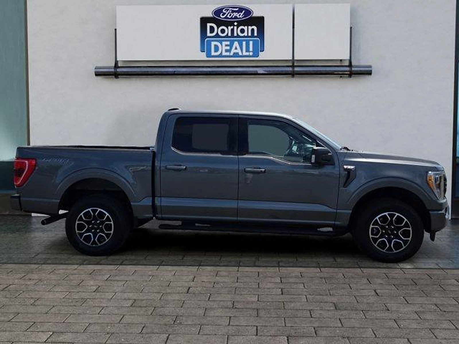 Certified 2023 Ford F150 XLT AWD/4WD image 2