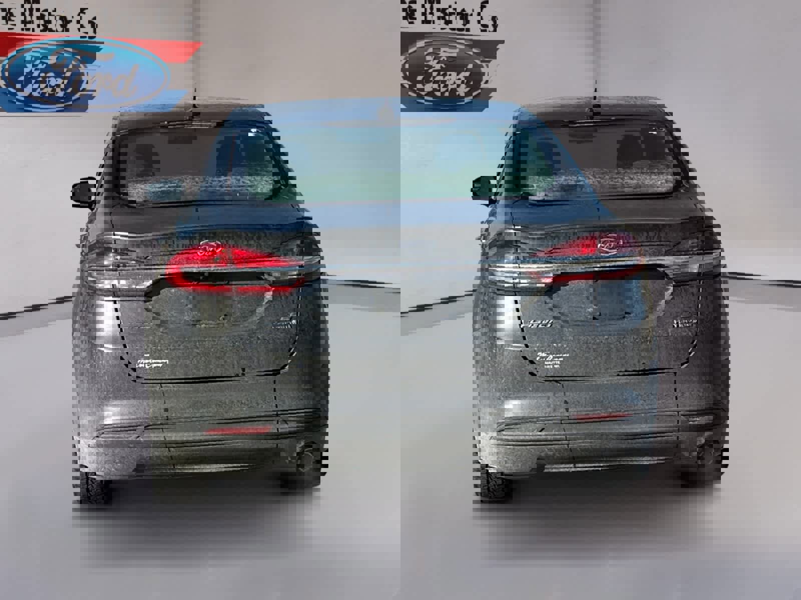 Certified 2017 Ford Fusion SE image 4