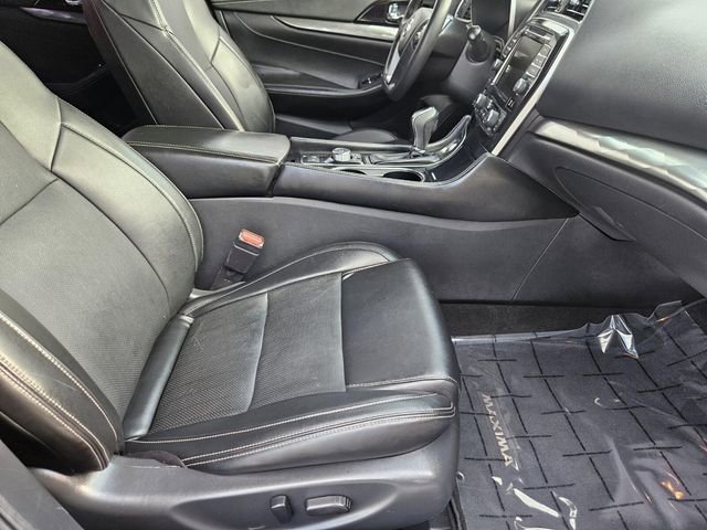 Used 2022 Nissan Maxima SV w/ Floor Mat Group FWD image 12