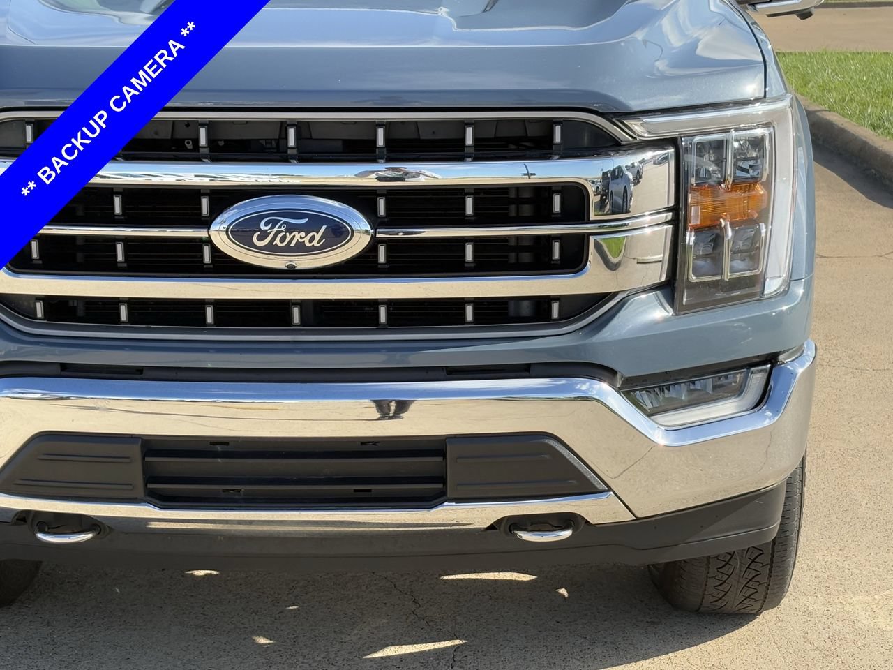 Certified 2023 Ford F150 Lariat w/ Trailer Tow Package AWD/4WD image 11