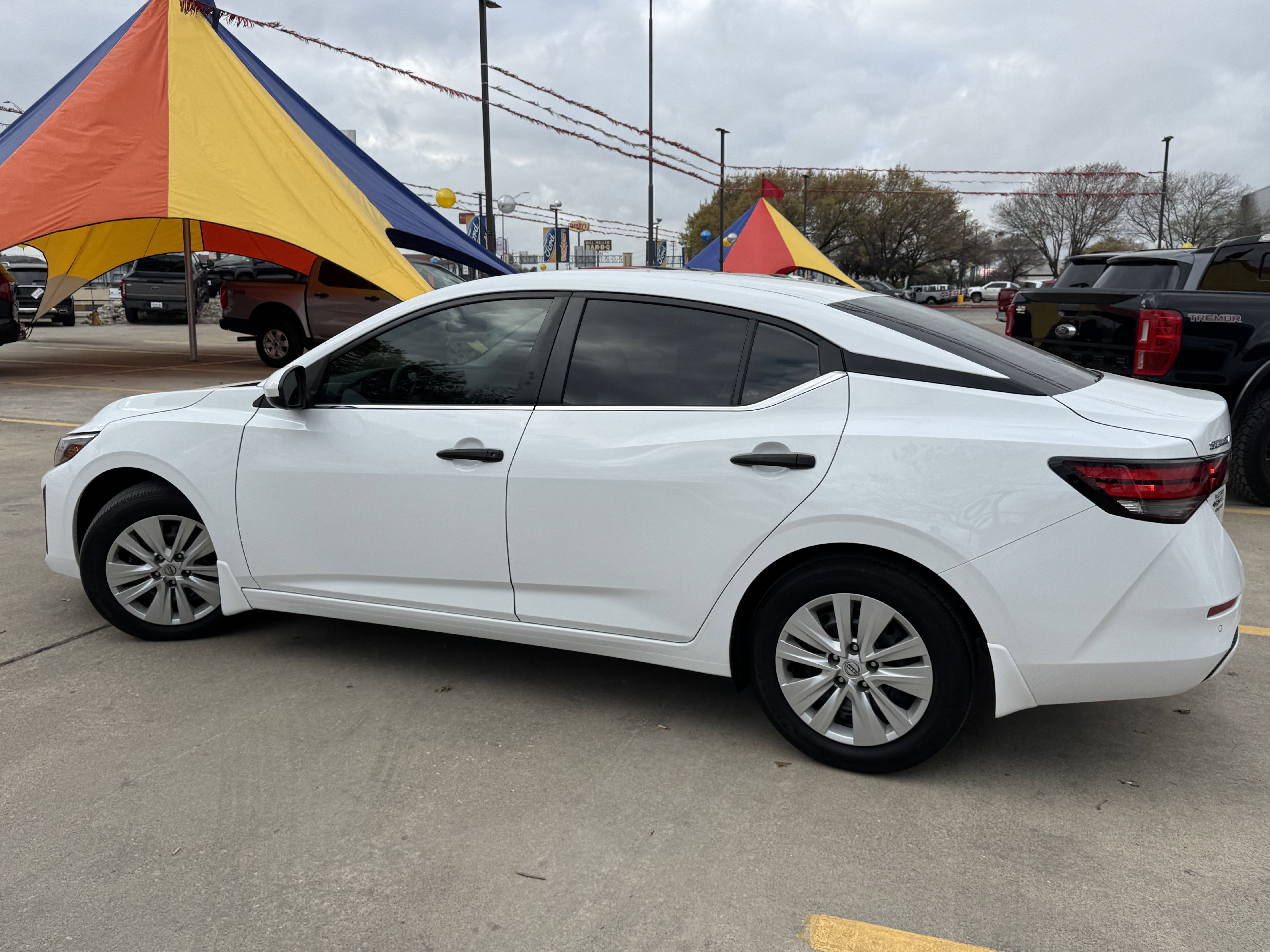 Used 2024 Nissan Sentra S image 8