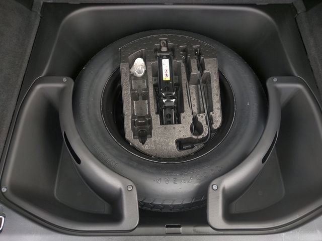 Used 2020 Jeep Grand Cherokee Limited w/ Luxury Group II image 18