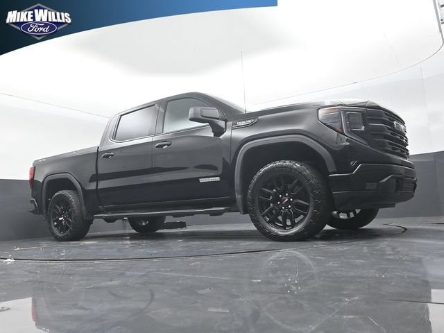 Used 2024 GMC Sierra 1500 Elevation w/ LPO, Elevation Black Package AWD/4WD image 17