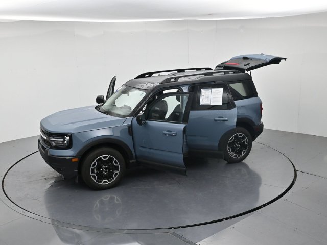 Certified 2025 Ford Bronco Sport Outer Banks w/ Outer Banks Tech Package+ AWD/4WD image 45