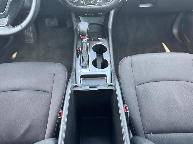 Used 2022 Chevrolet Malibu RS image 15