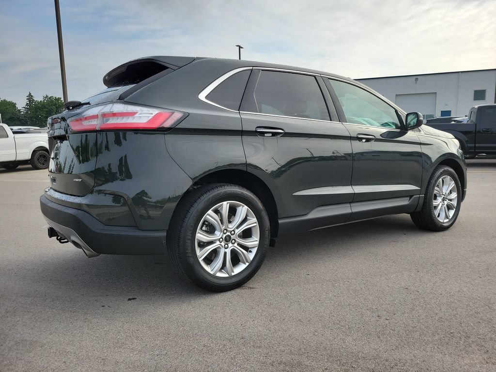 Certified 2023 Ford Edge Titanium w/ Equipment Group 301A AWD/4WD image 4