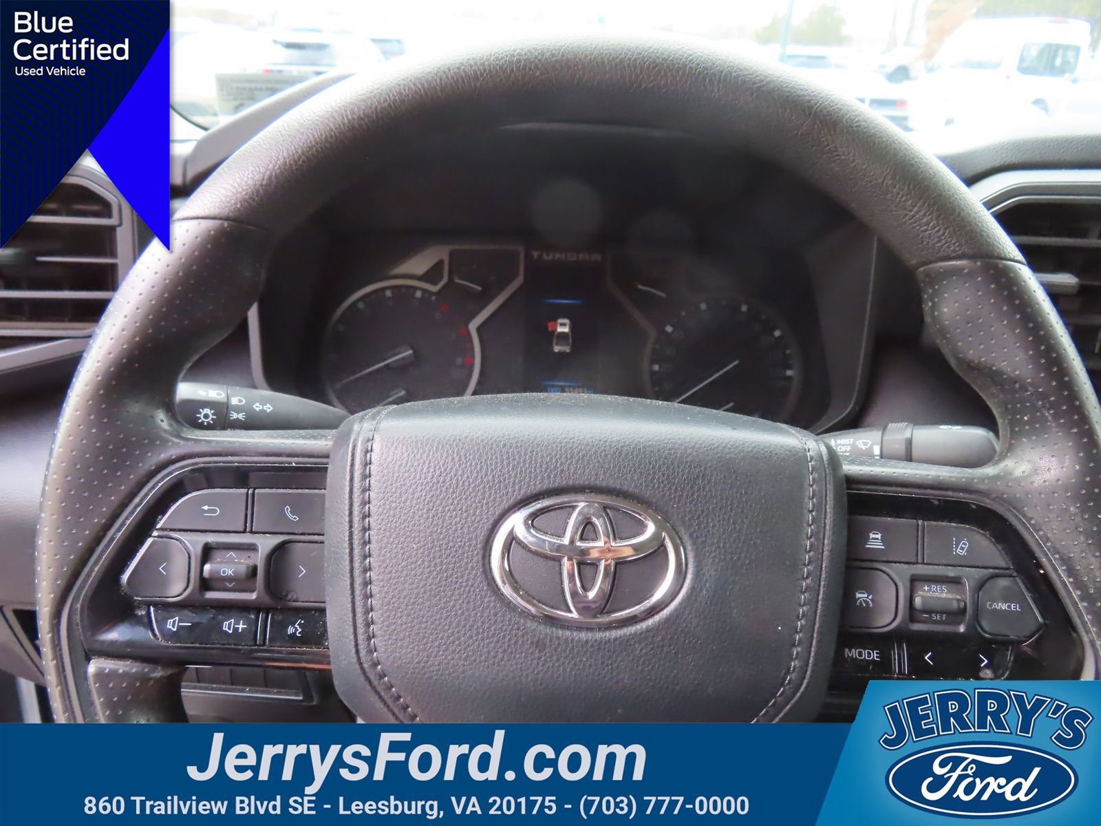 Used 2024 Toyota Tundra SR w/ SR Tow Package image 13