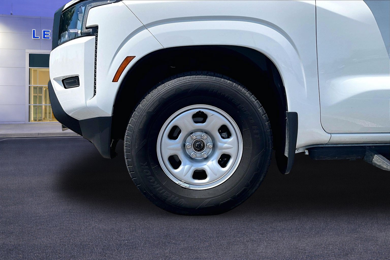 Used 2022 Nissan Frontier S w/ Technology Package AWD/4WD image 35