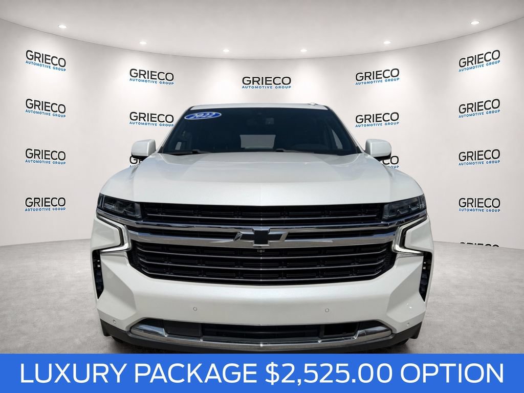 Used 2022 Chevrolet Tahoe LT w/ Luxury Package RWD image 2